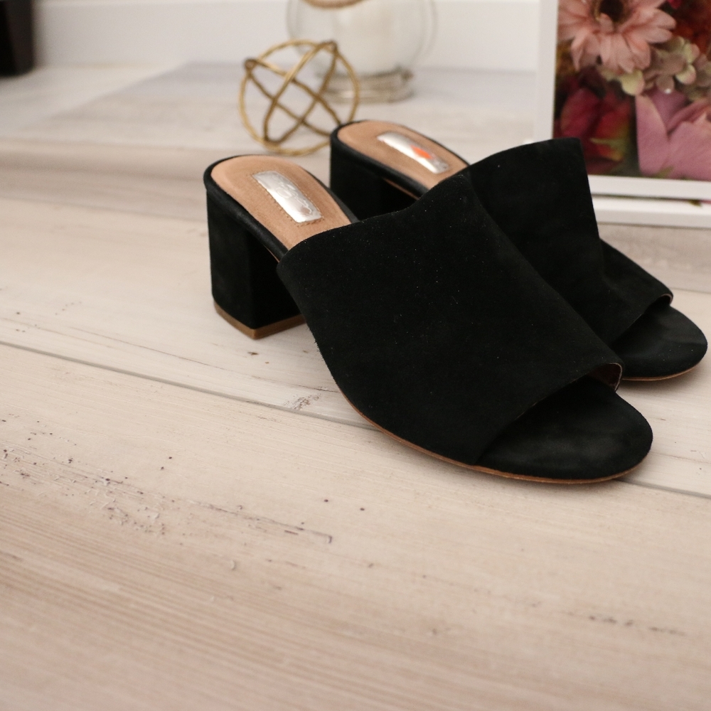 Halogen Mules - image 3